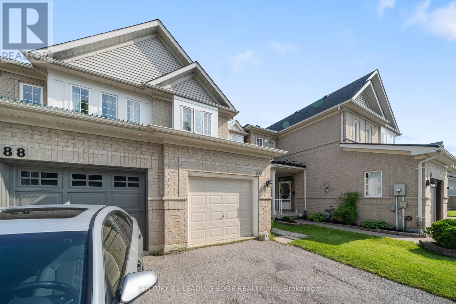 86 Breakwater Drive, Whitby (Port Whitby), Ontario  L1N 9N5 - Photo 3 - E12217547