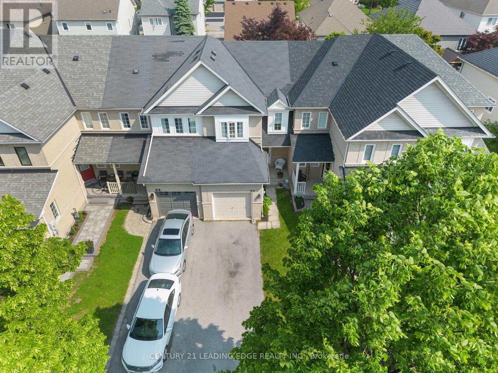 86 Breakwater Drive, Whitby (Port Whitby), Ontario  L1N 9N5 - Photo 4 - E12217547