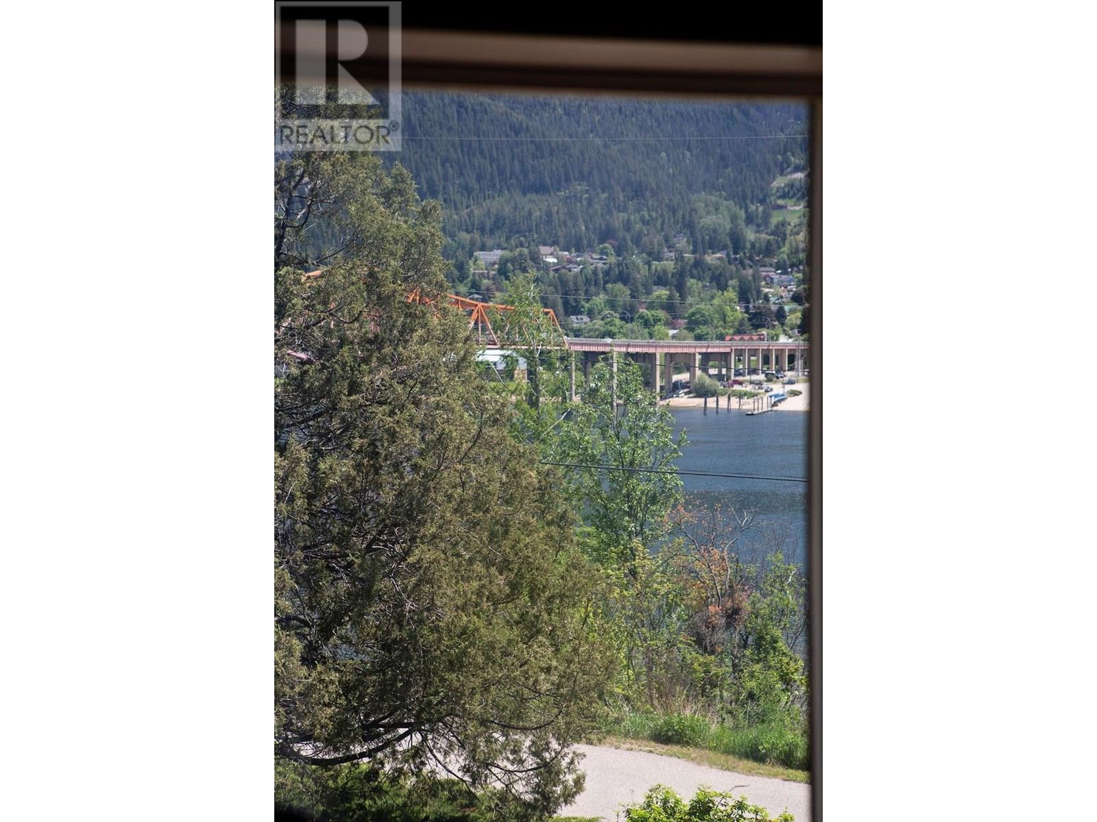 595 Valhalla Road, Nelson, British Columbia  V1L 6M6 - Photo 79 - 10337054