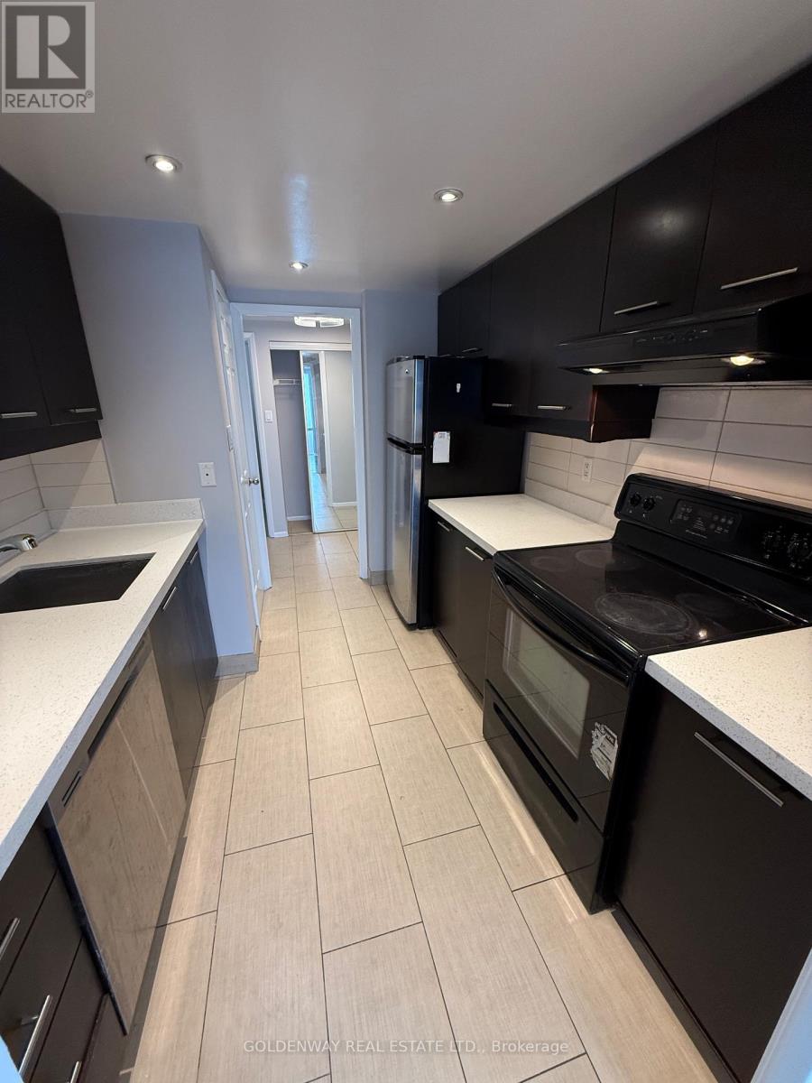 1710 - 717 Bay Street, Toronto, Ontario  M5G 2J9 - Photo 4 - C12215241