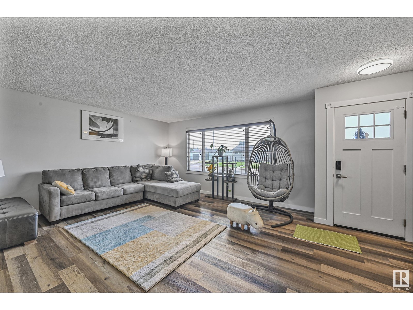 7820 130 Av Nw, Edmonton, Alberta  T5C 1V5 - Photo 3 - E4442106