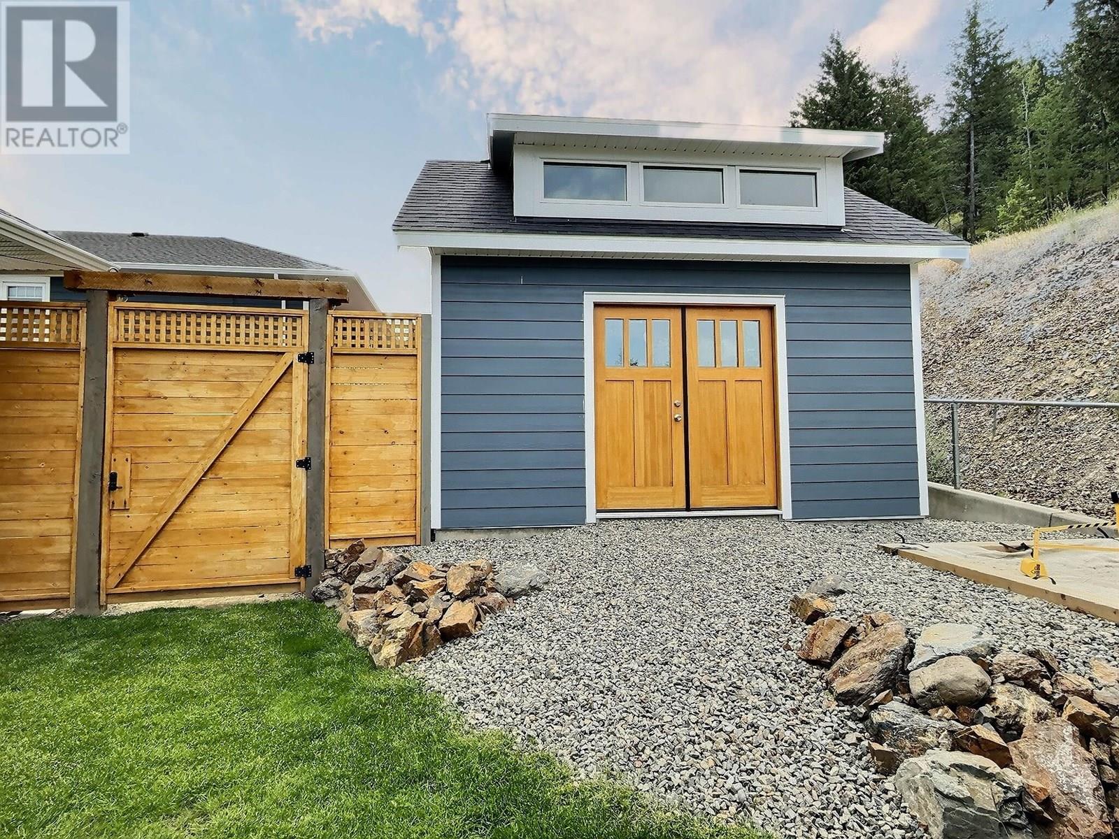 3041 Similkameen Place, Kamloops, British Columbia  V2E 2T6 - Photo 4 - 10351983