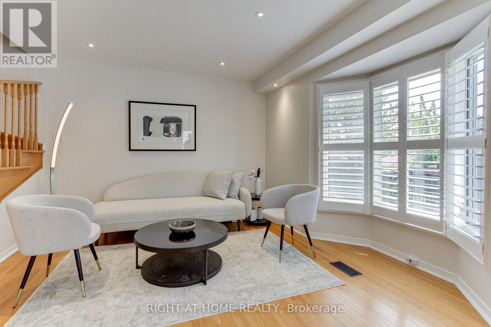 10 Juneberry Avenue, Markham, Ontario  L3S 4B1 - Photo 10 - N12217555