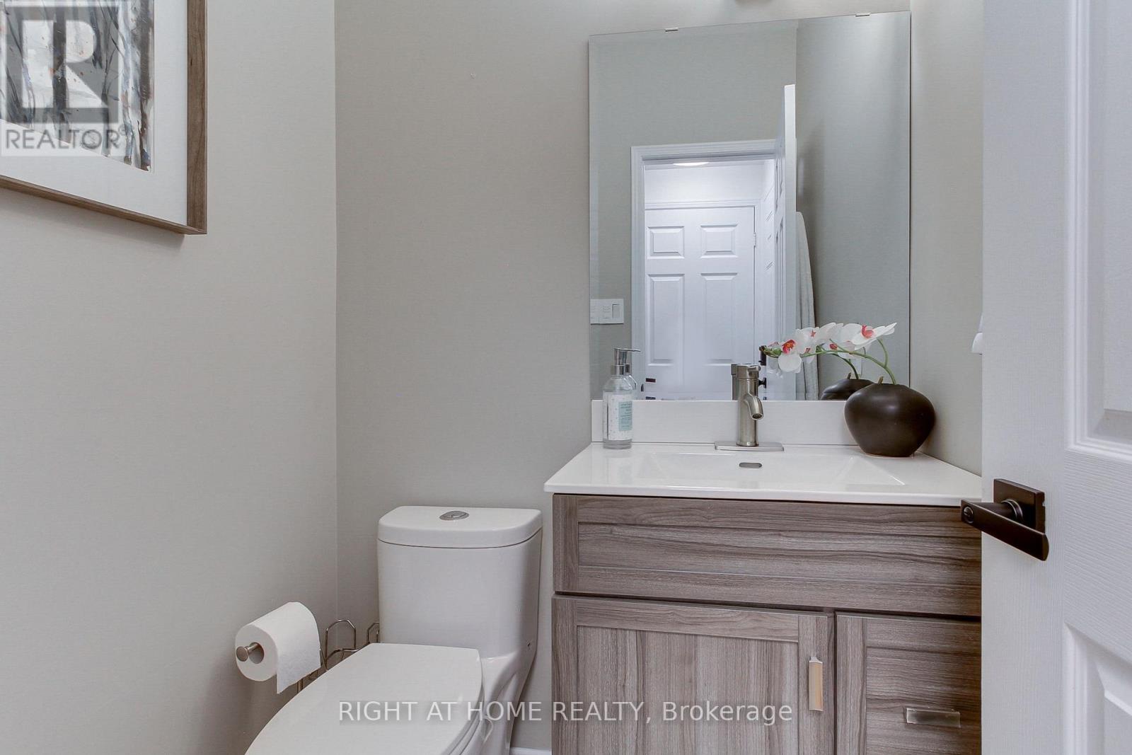 10 Juneberry Avenue, Markham, Ontario  L3S 4B1 - Photo 16 - N12217555