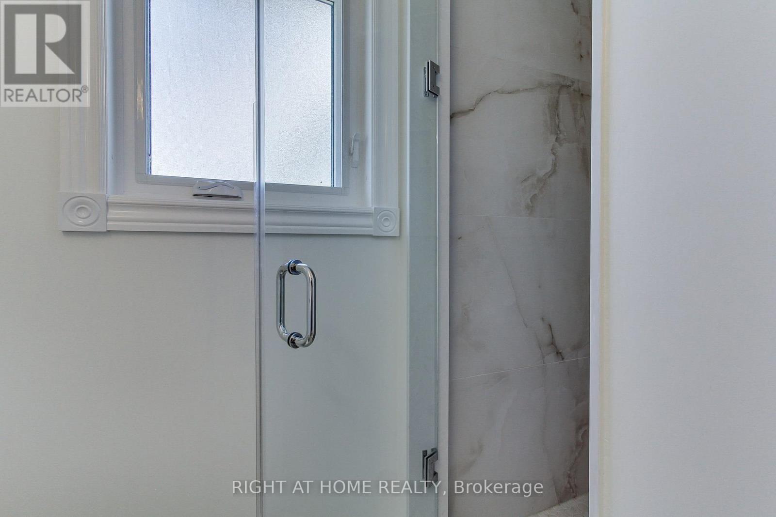 10 Juneberry Avenue, Markham, Ontario  L3S 4B1 - Photo 21 - N12217555