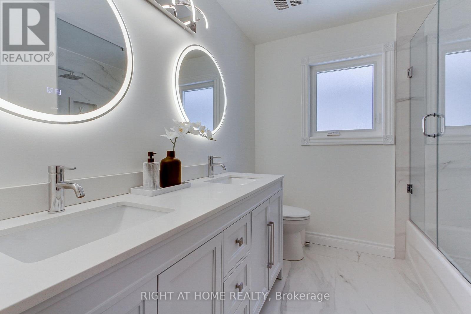 10 Juneberry Avenue, Markham, Ontario  L3S 4B1 - Photo 25 - N12217555
