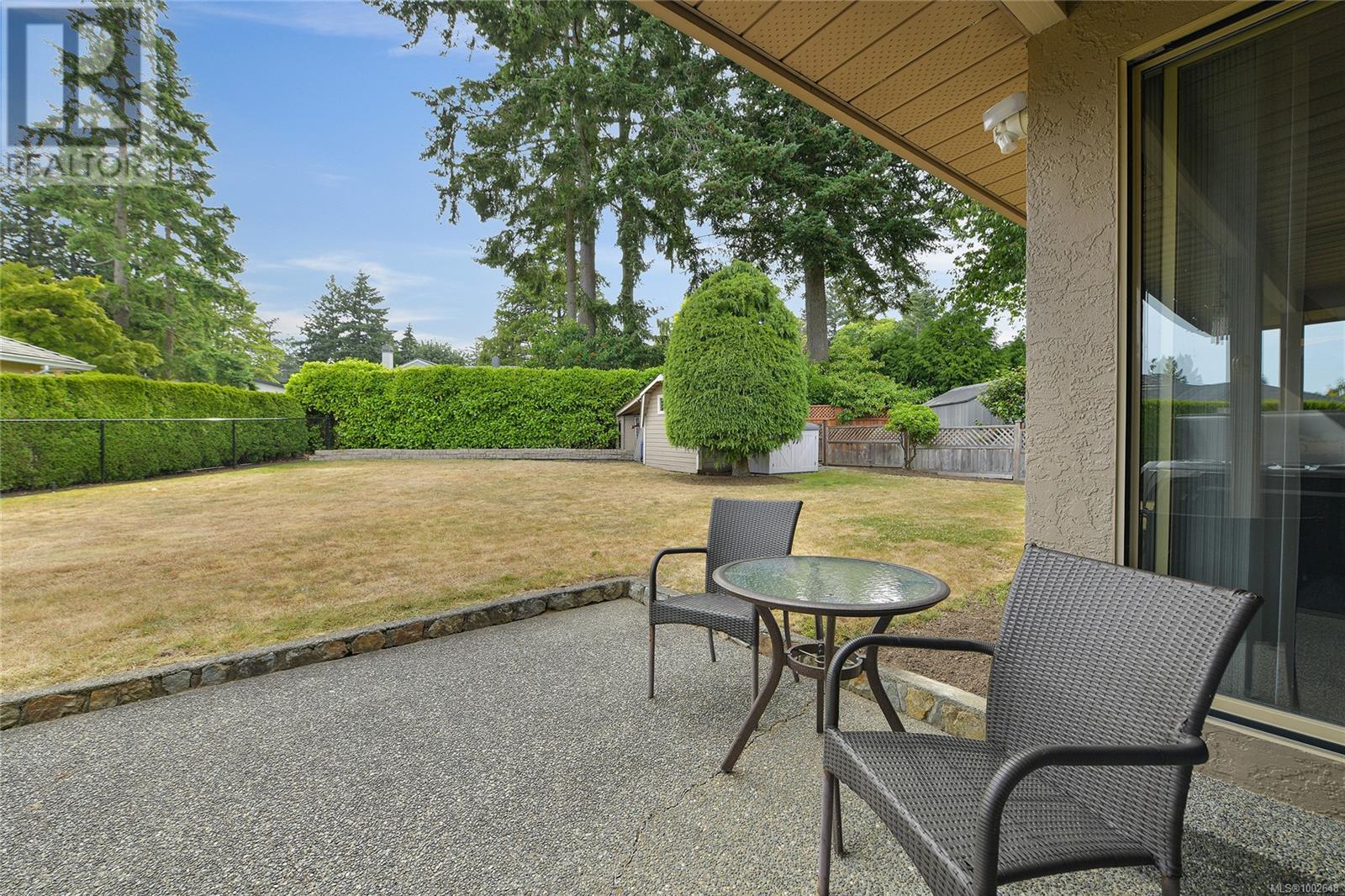 Property at 2513 Emmy Pl image 3