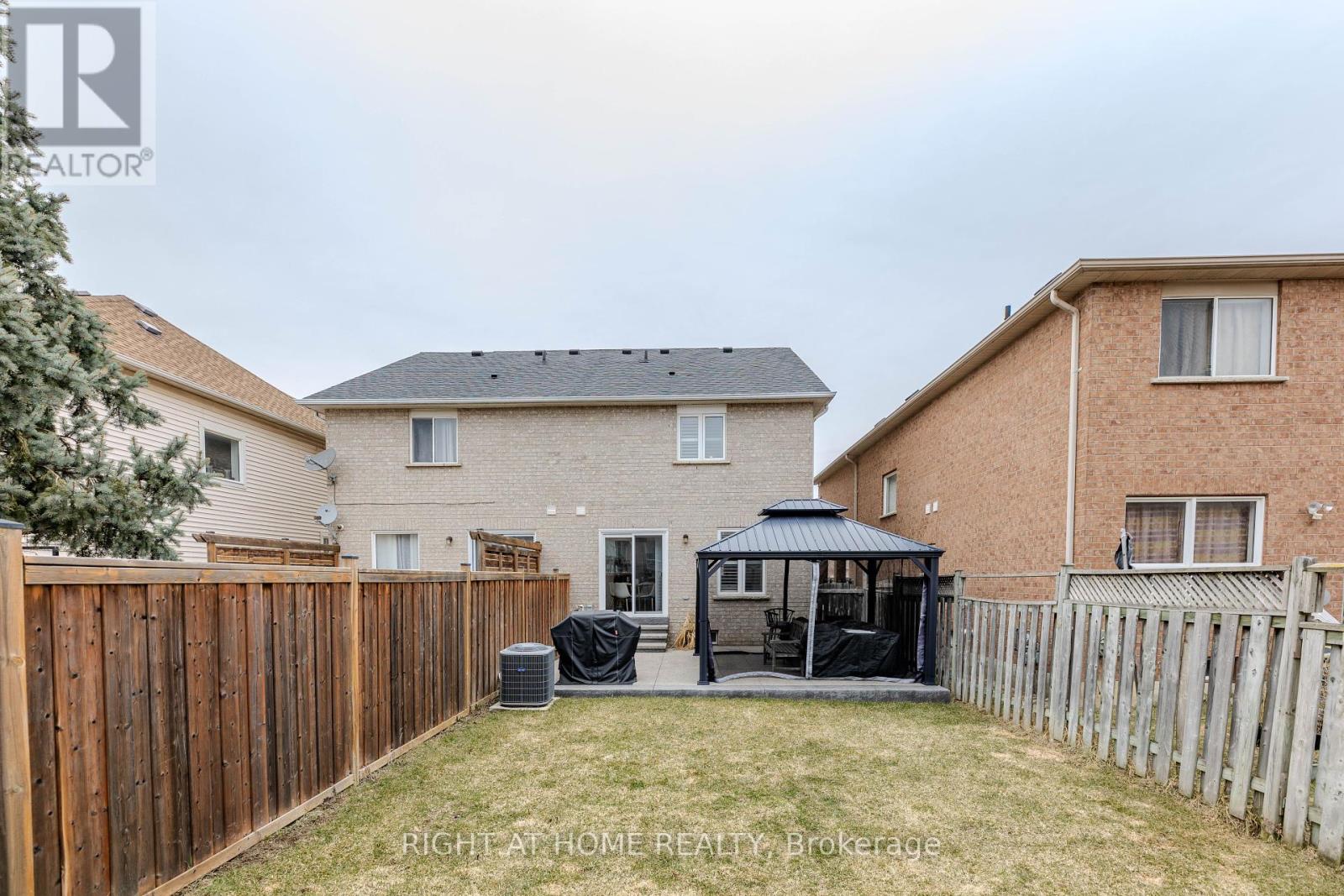 42 Tiller Trail, Brampton, Ontario  L6X 4S6 - Photo 49 - W12217549