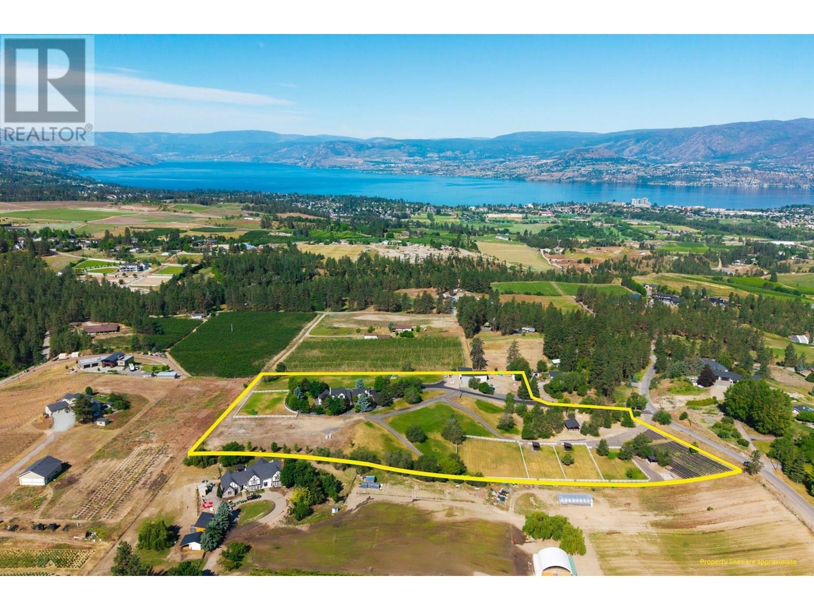 2375 Grantham Road, Kelowna, British Columbia  V1W 4B7 - Photo 2 - 10351613