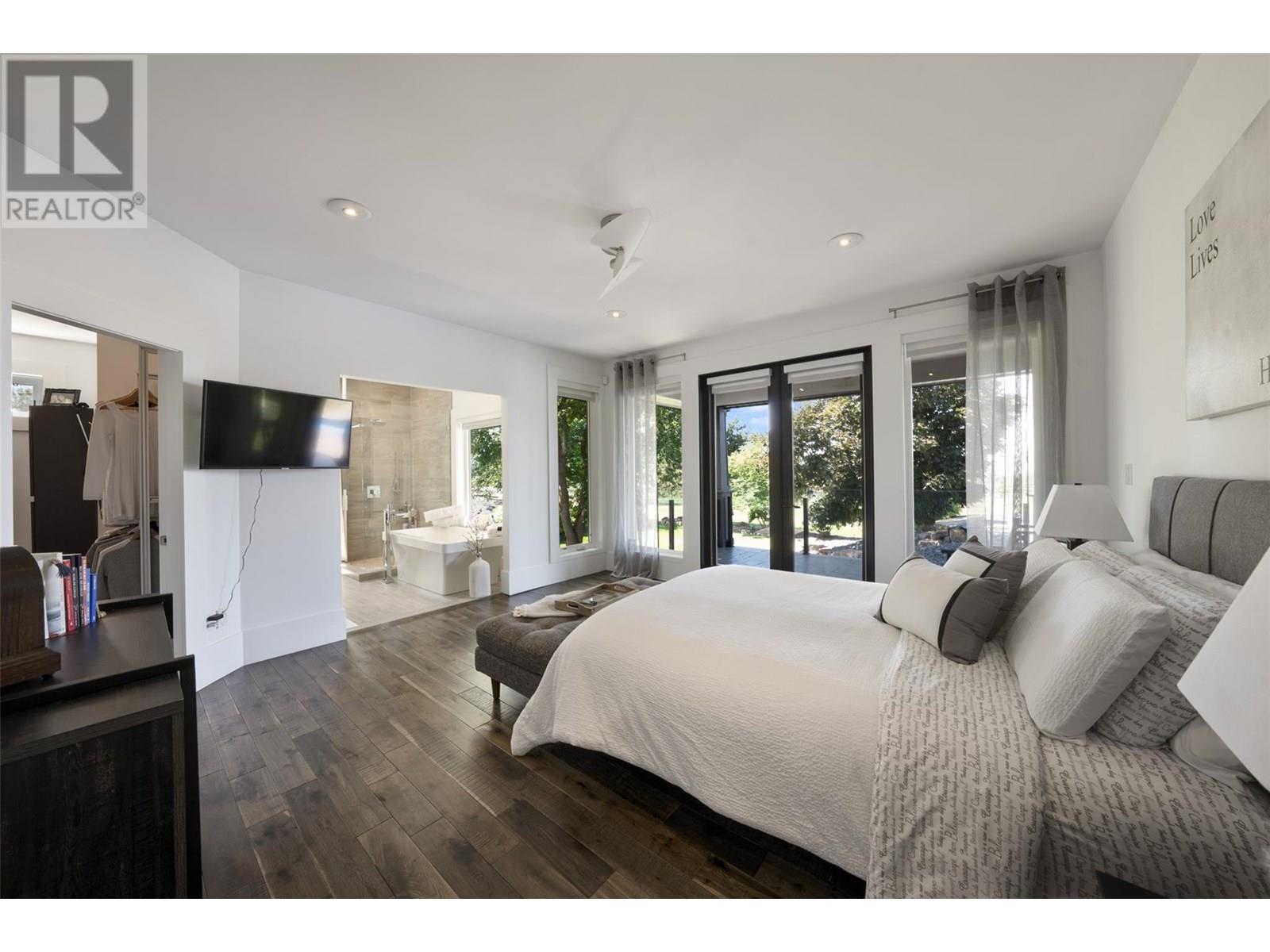 2375 Grantham Road, Kelowna, British Columbia  V1W 4B7 - Photo 32 - 10351613