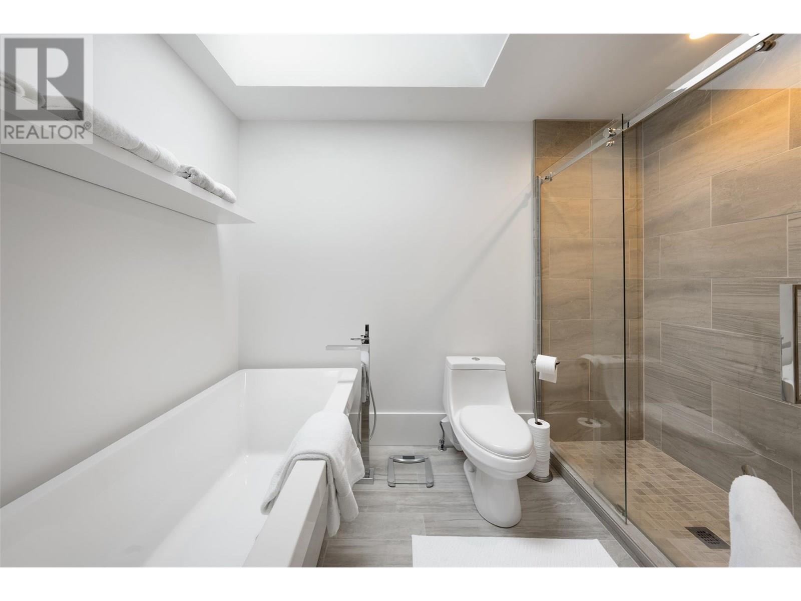 2375 Grantham Road, Kelowna, British Columbia  V1W 4B7 - Photo 42 - 10351613