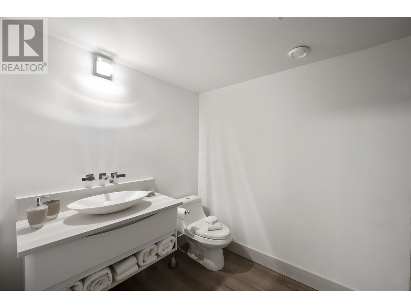 2375 Grantham Road, Kelowna, British Columbia  V1W 4B7 - Photo 48 - 10351613