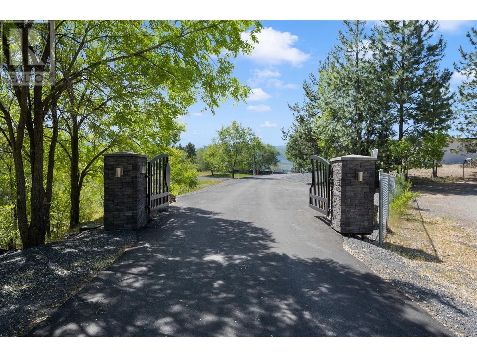 2375 Grantham Road, Kelowna, British Columbia  V1W 4B7 - Photo 87 - 10351613