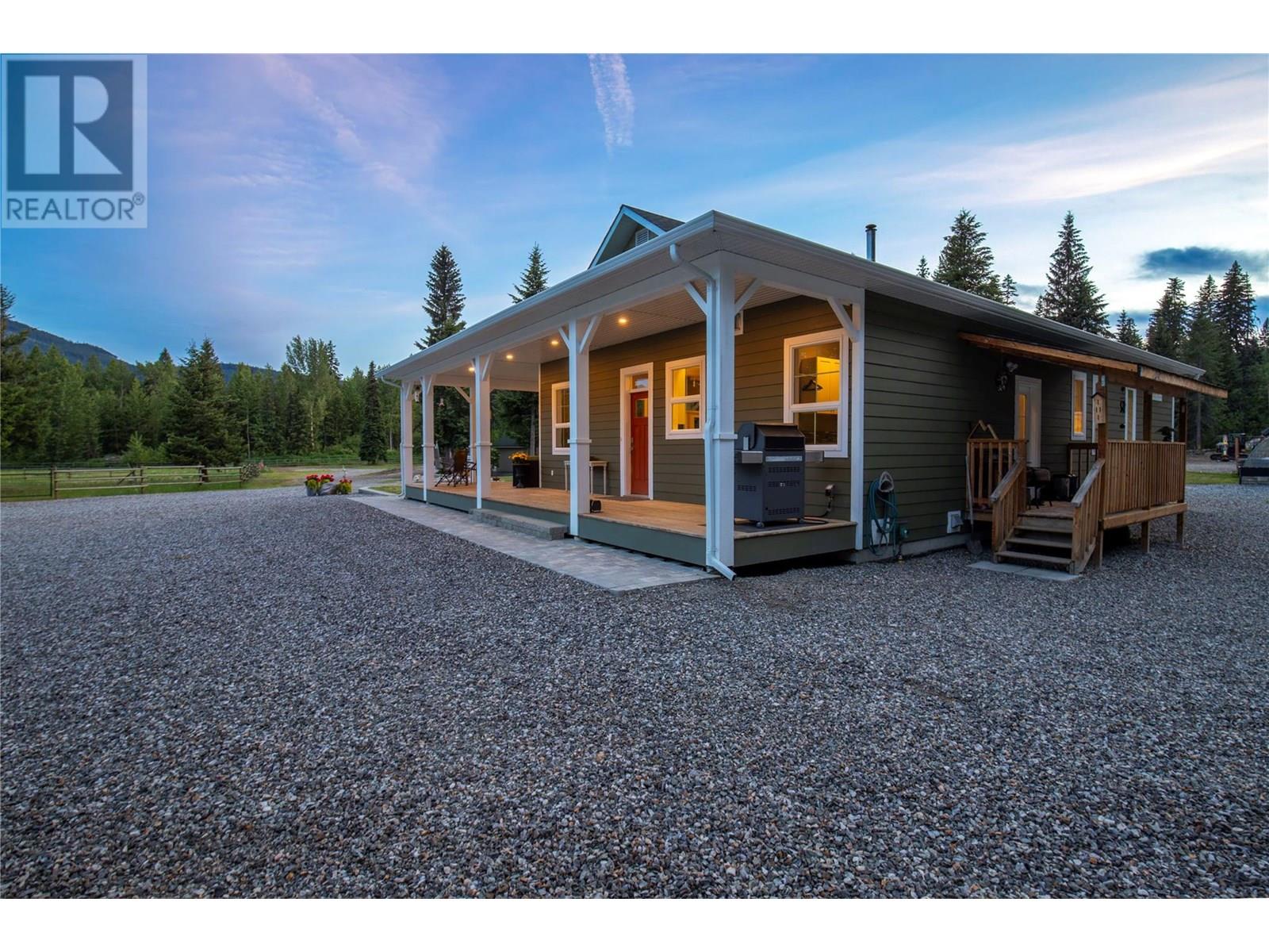 6645 Highway 33 Highway, Carmi, British Columbia  V0H 1A0 - Photo 9 - 10351415