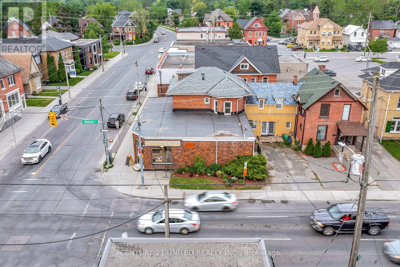 330-334 Charlotte Street W, Peterborough Central, Ontario  K9J 2V9 - Photo 8 - X12217581