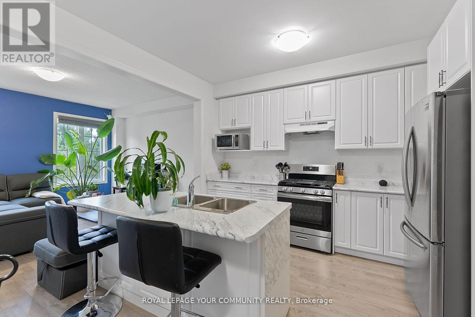 63 Riverwalk Drive, Hamilton, Ontario  L8B 1X3 - Photo 10 - X12217526