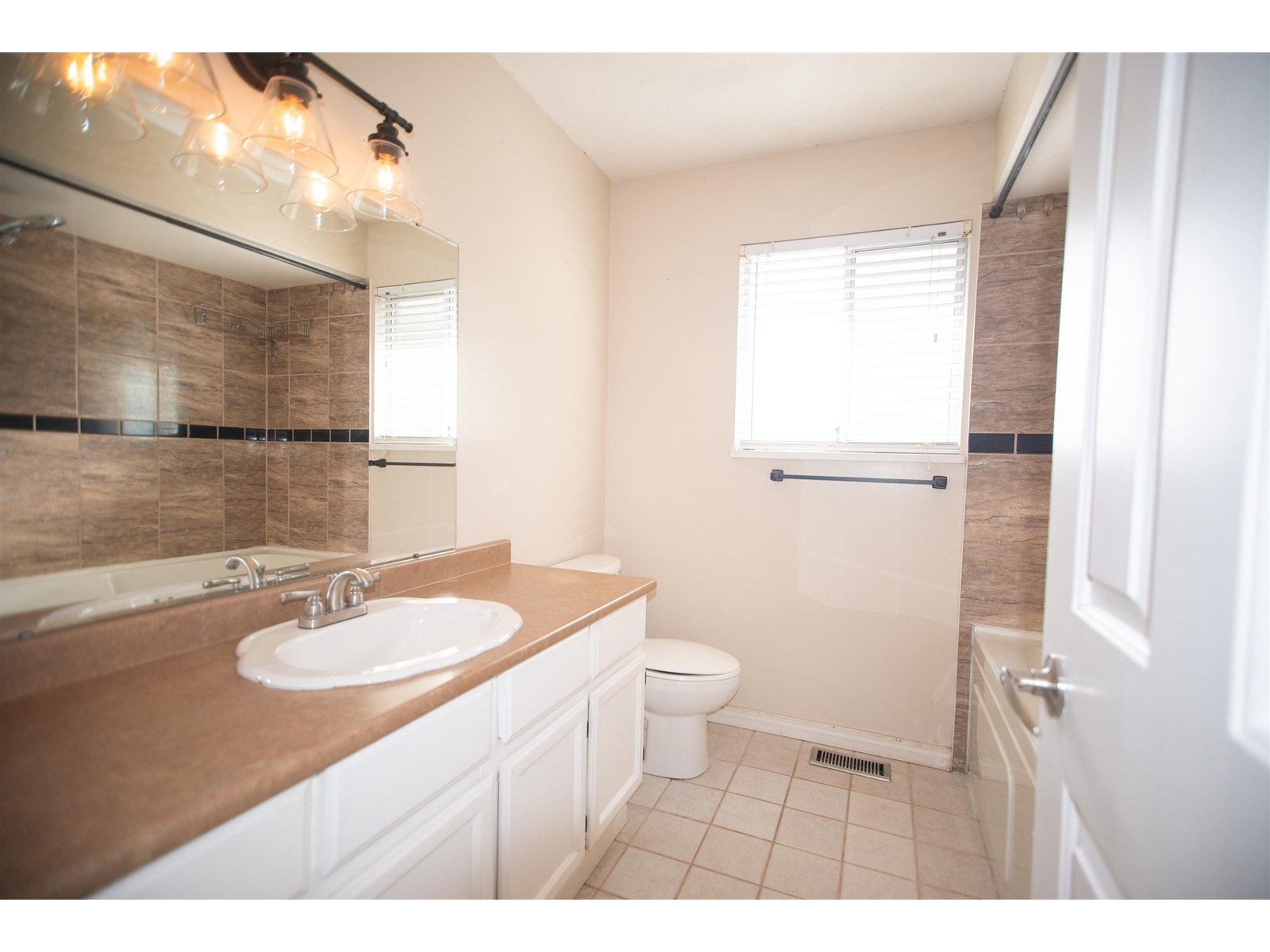 3698 Robson Drive, Abbotsford, British Columbia  V2S 6G8 - Photo 19 - R3014957