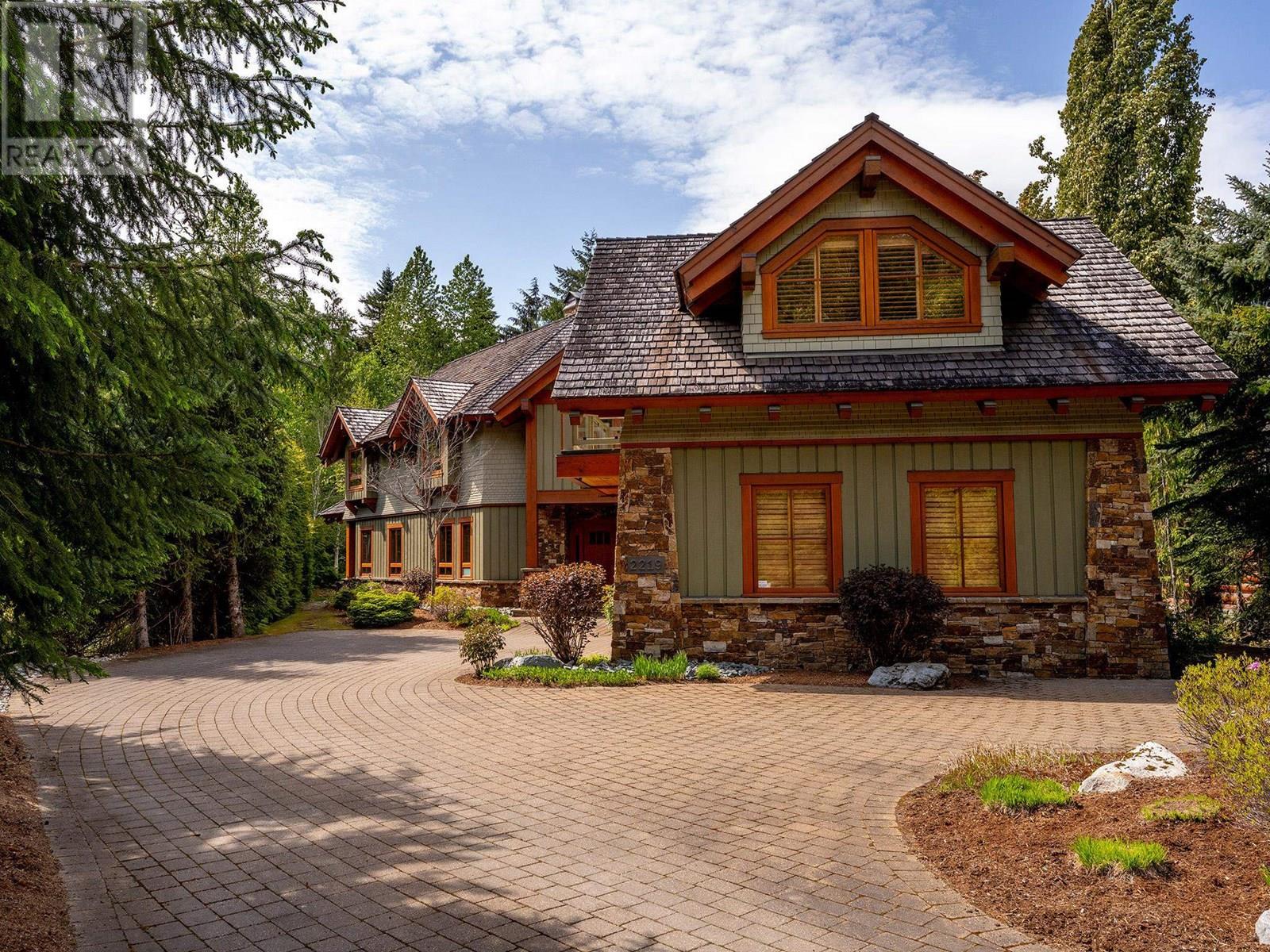 2219 Lake Placid Road, Whistler, British Columbia  V8E 0B2 - Photo 34 - R2990887