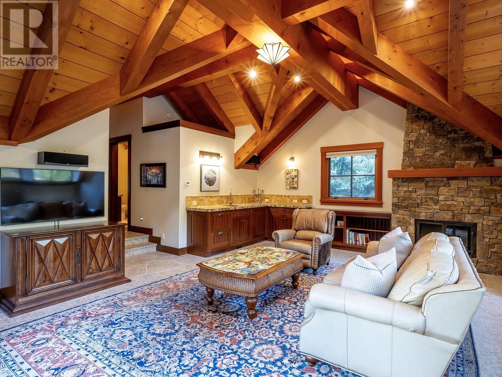 2219 Lake Placid Road, Whistler, British Columbia  V8E 0B2 - Photo 28 - R2990887
