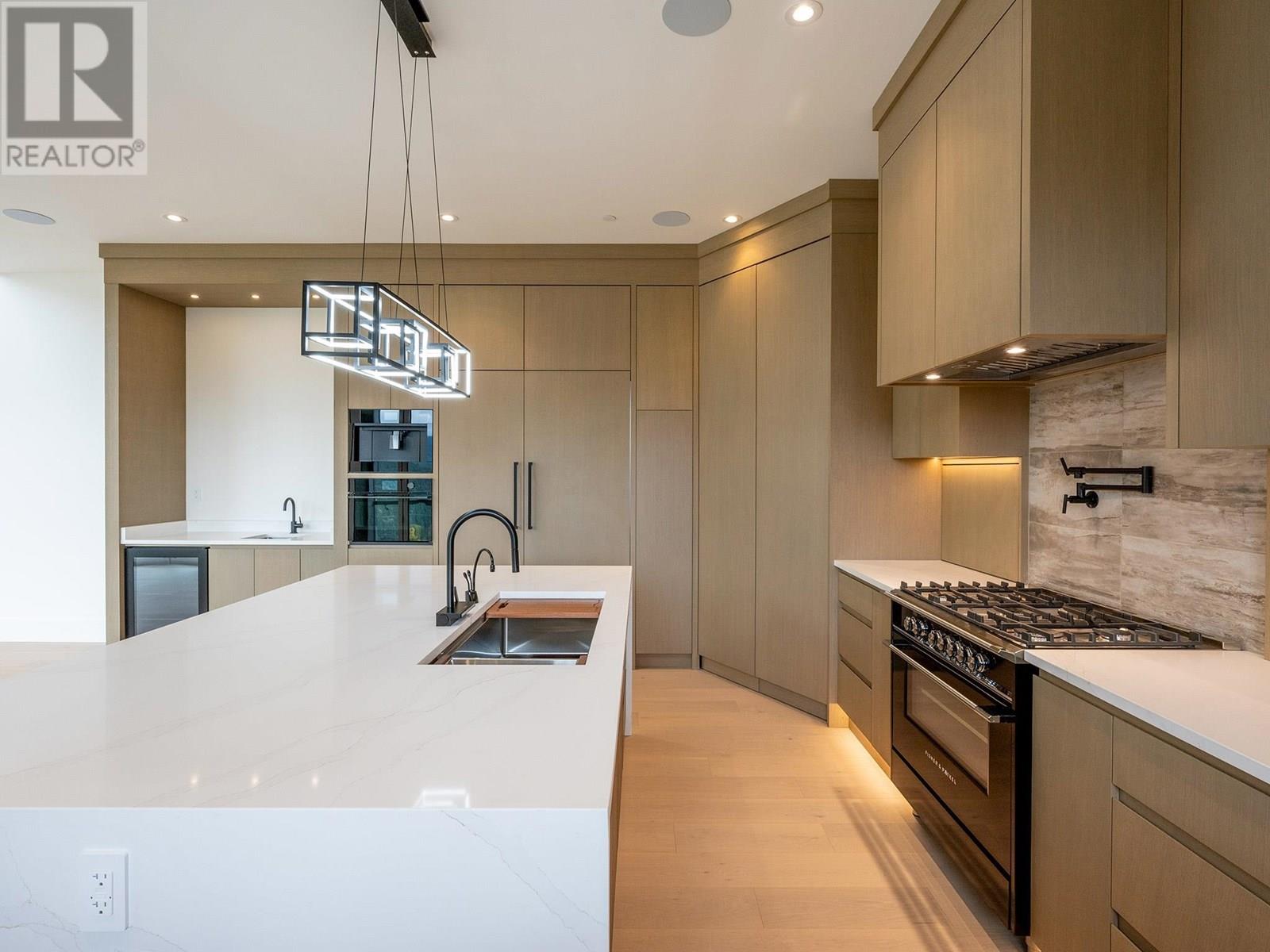 9333 Warbler Way, Whistler, British Columbia  V8E 1M1 - Photo 13 - R3006508