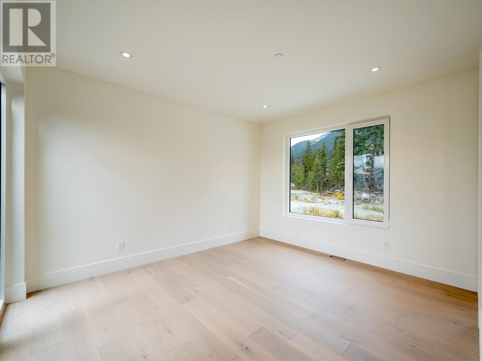 9333 Warbler Way, Whistler, British Columbia  V8E 1M1 - Photo 25 - R3006508