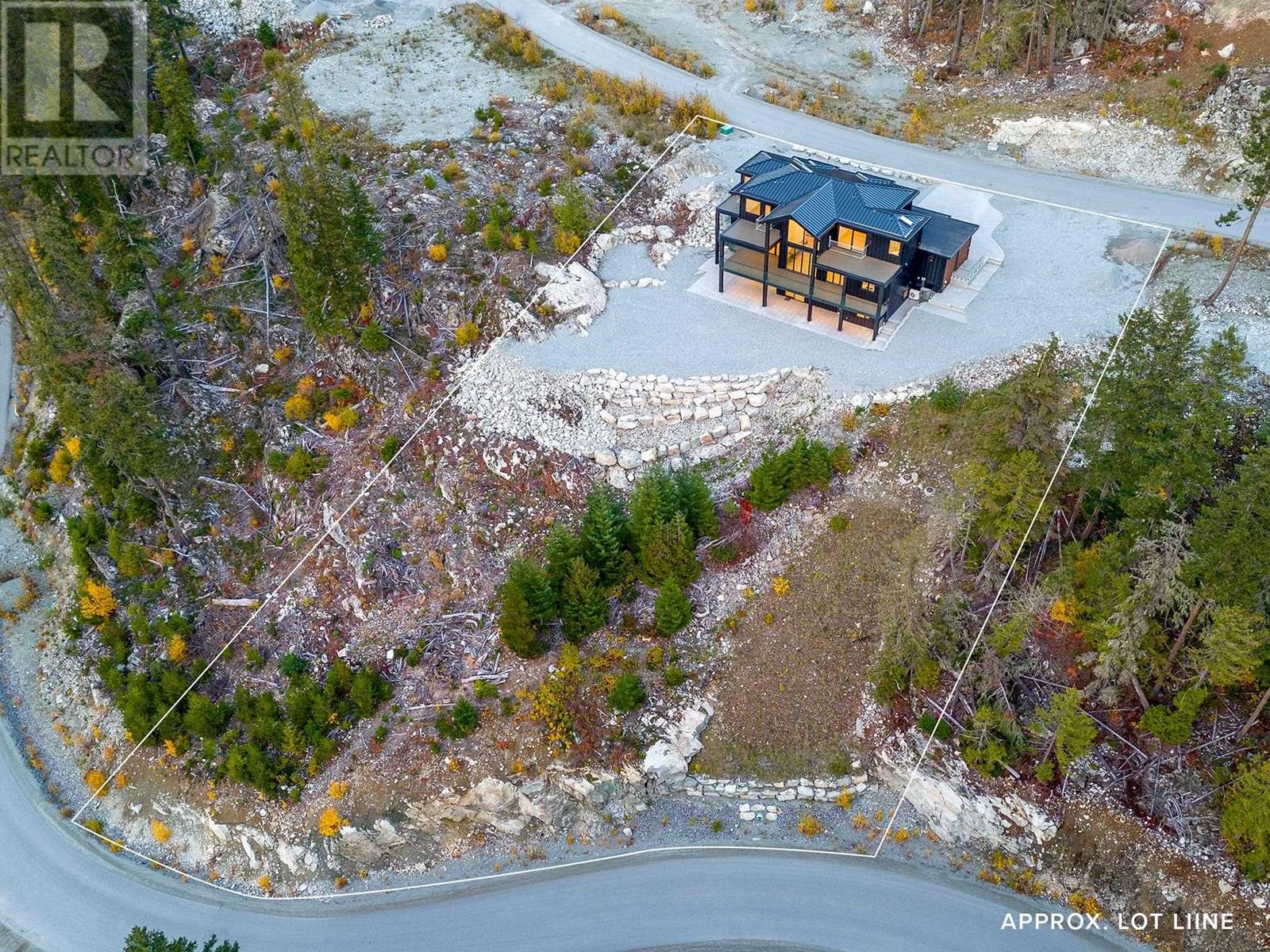 9333 Warbler Way, Whistler, British Columbia  V8E 1M1 - Photo 39 - R3006508