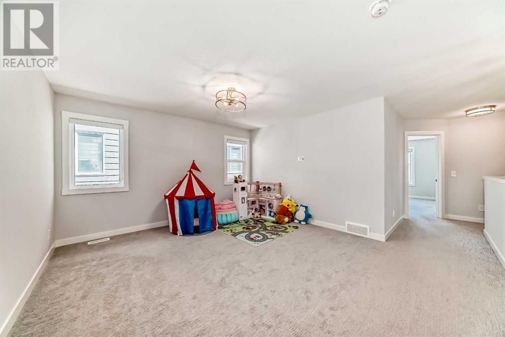 1122 73 Street Sw, Calgary, Alberta  T3H 3A9 - Photo 37 - A2227679