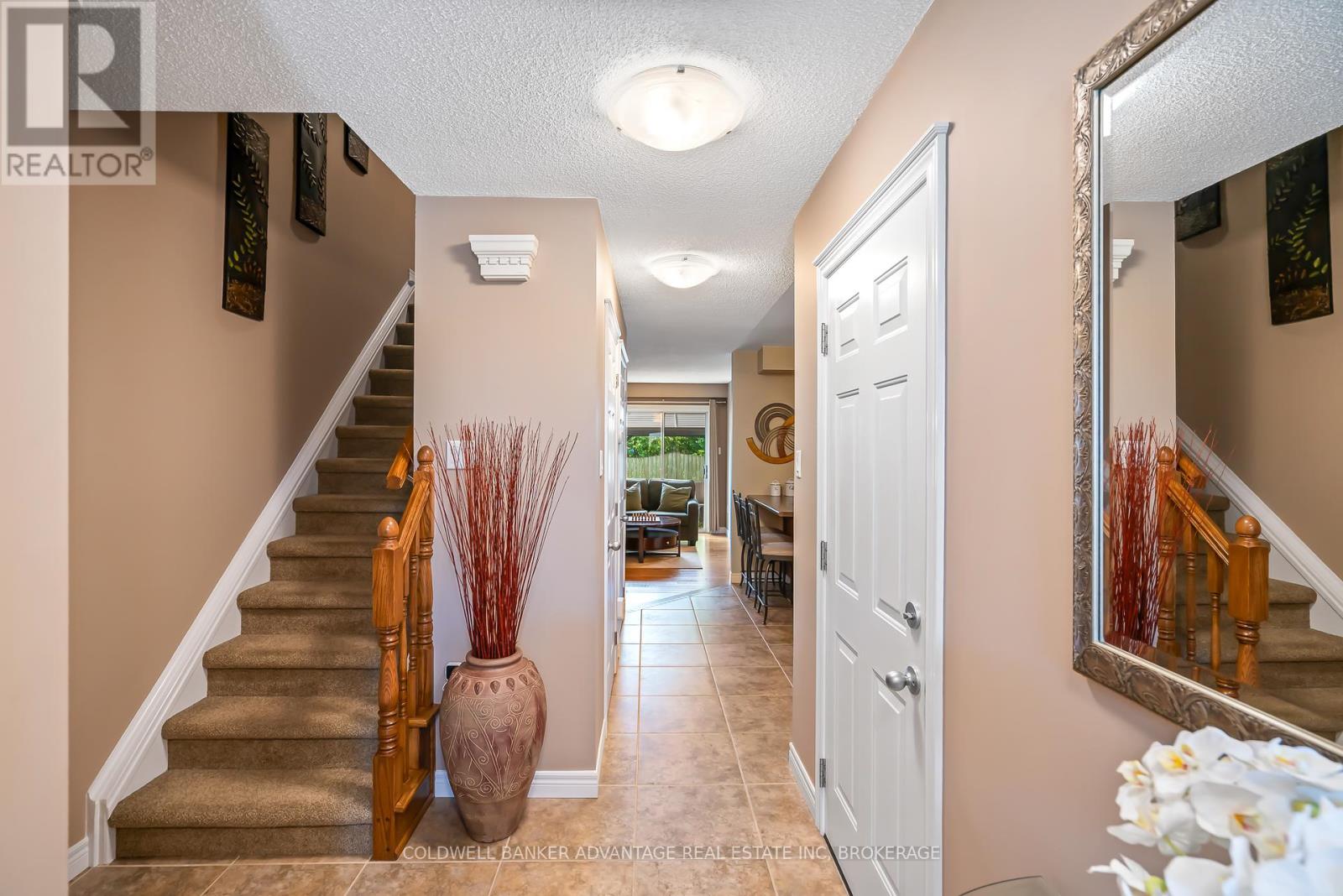 23 - 125 Woodlawn Road, Welland, Ontario  L3C 7B5 - Photo 6 - X12217587