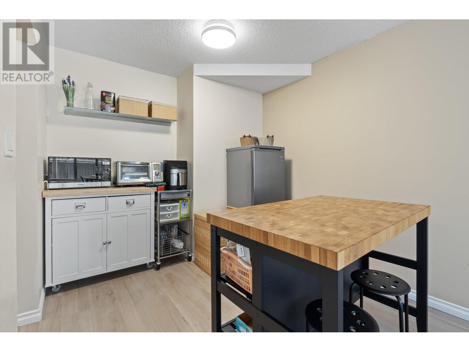 220 7340 Moffatt Road, Richmond, British Columbia  V6Y 1X8 - Photo 10 - R3015092