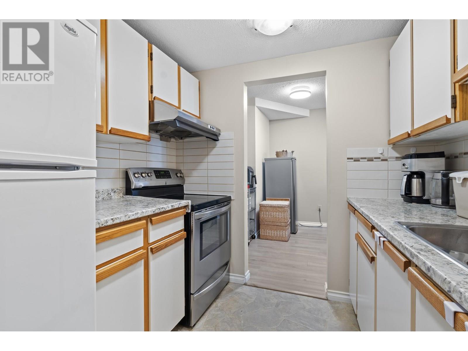 220 7340 Moffatt Road, Richmond, British Columbia  V6Y 1X8 - Photo 12 - R3015092