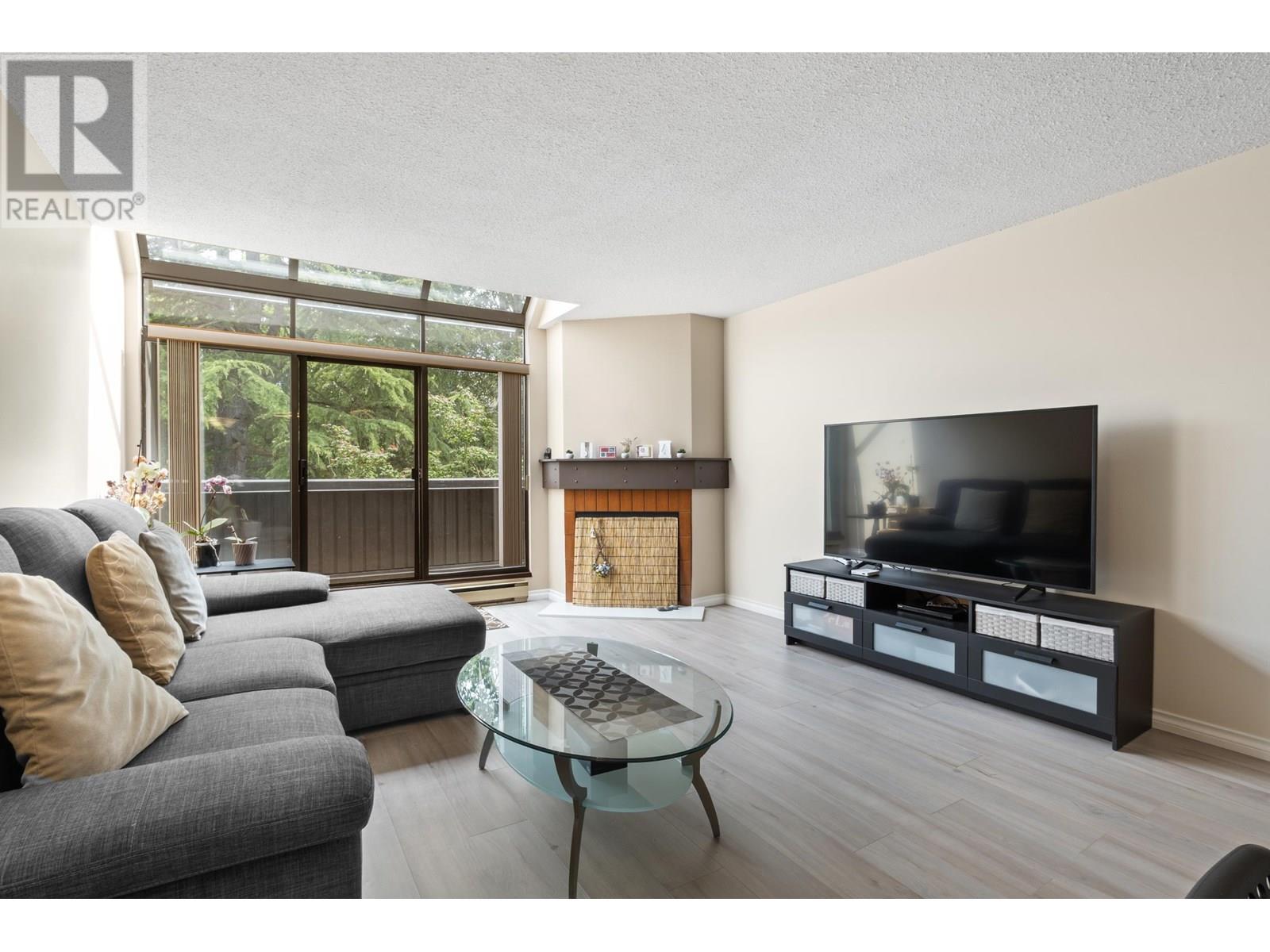 220 7340 Moffatt Road, Richmond, British Columbia  V6Y 1X8 - Photo 4 - R3015092