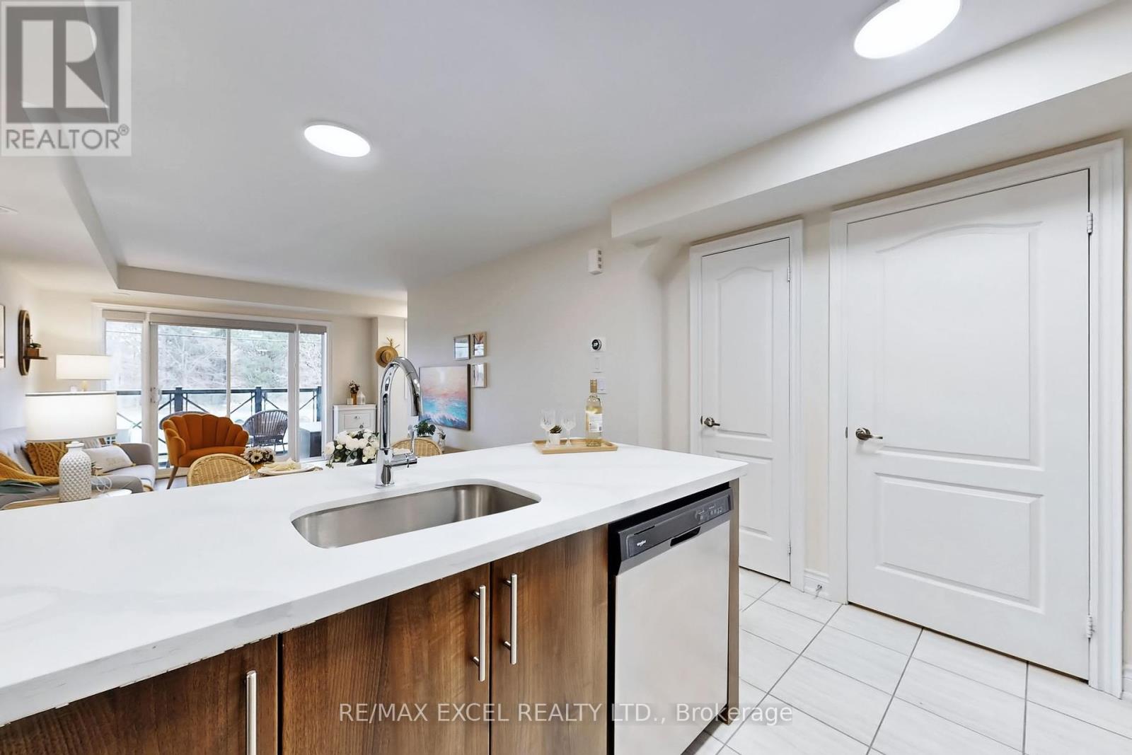 2217 - 10 Westmeath Lane, Markham (Cornell), Ontario  L6B 1N5 - Photo 13 - N12216713