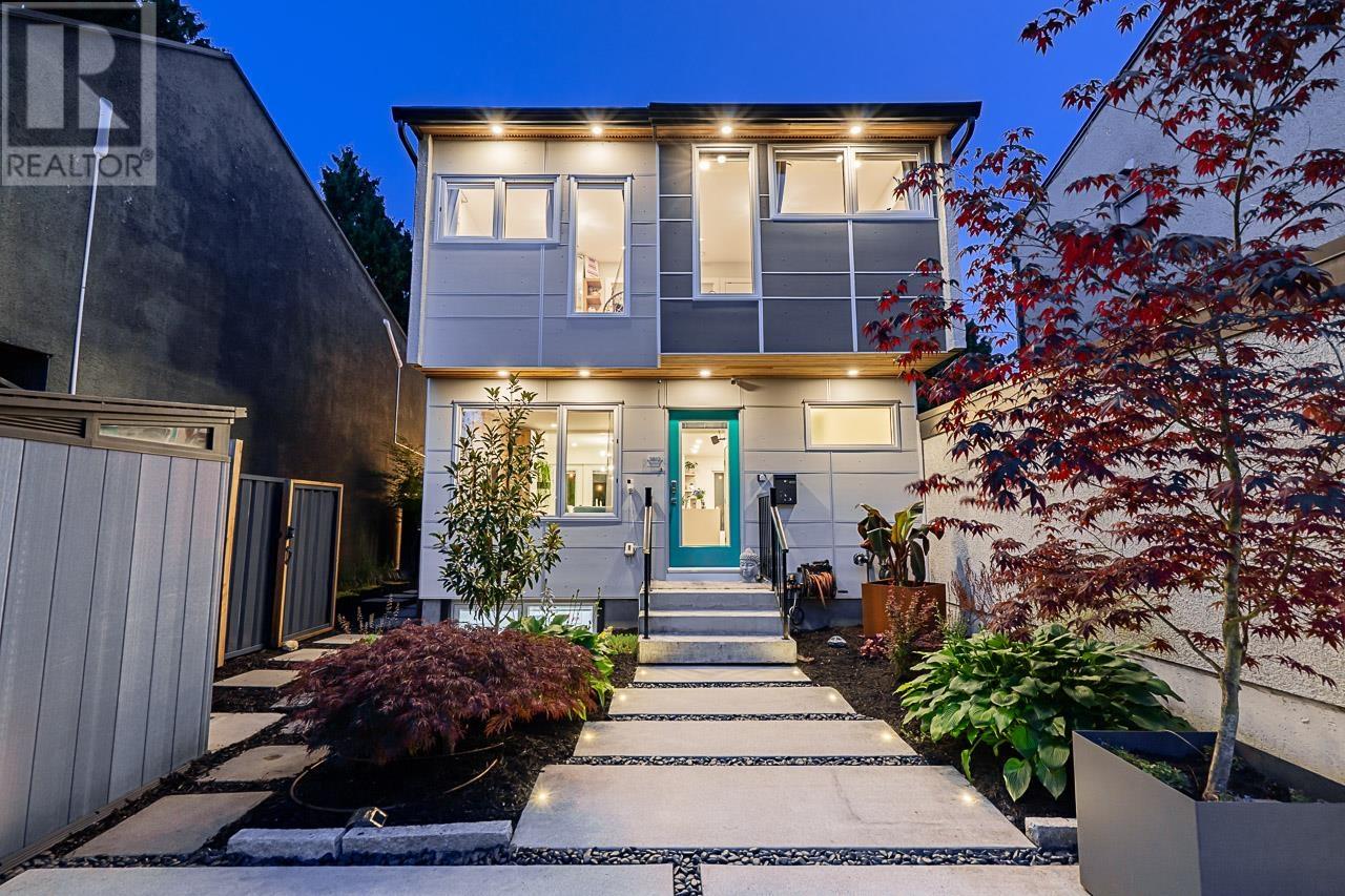 3812 GARDEN GROVE DRIVE, Burnaby, British Columbia