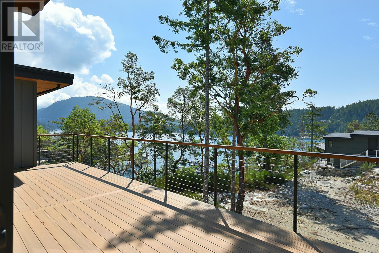 13246 Pinehaven Heights, Garden Bay, British Columbia  V0N 1S1 - Photo 16 - R3015103