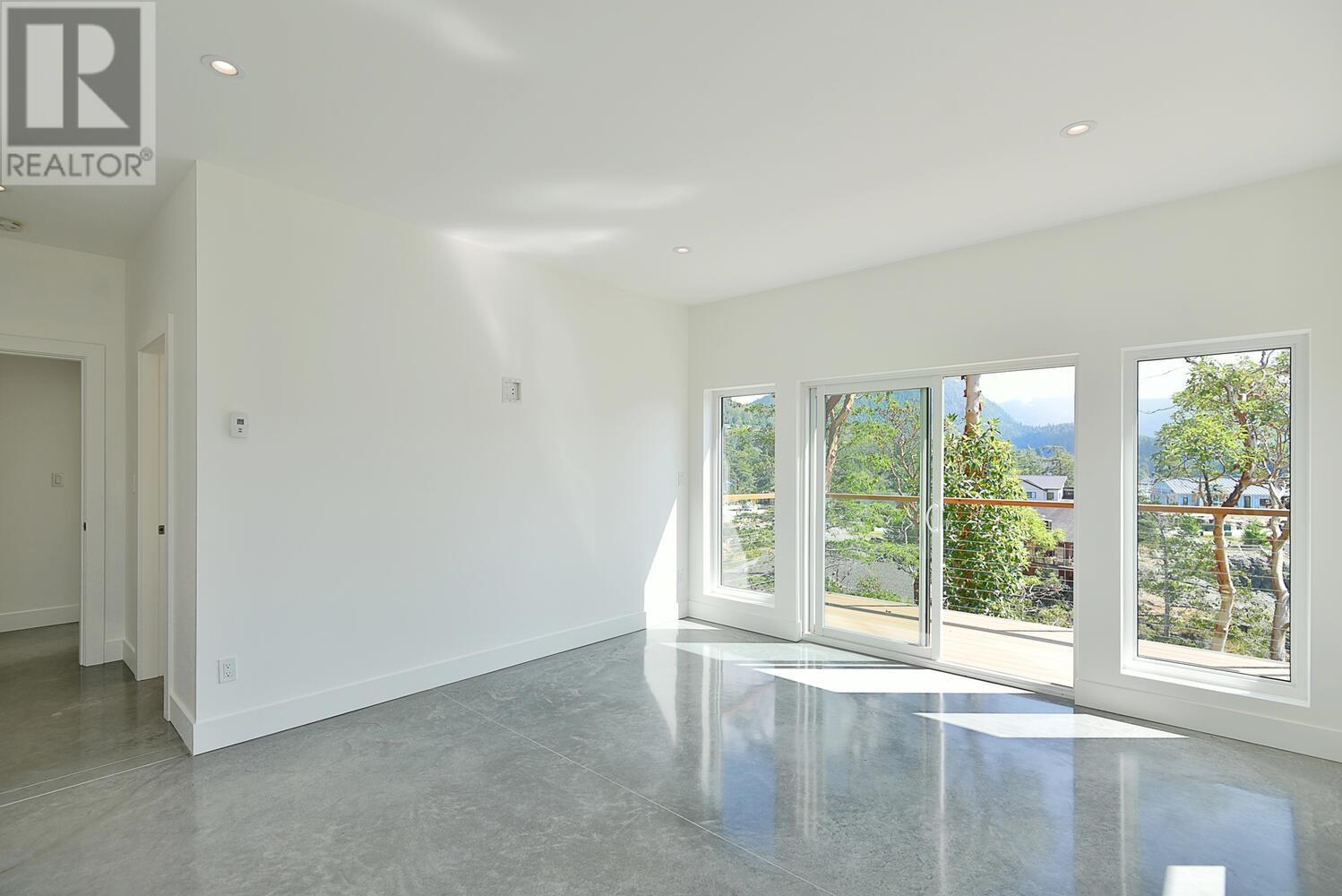 13246 Pinehaven Heights, Garden Bay, British Columbia  V0N 1S1 - Photo 35 - R3015103