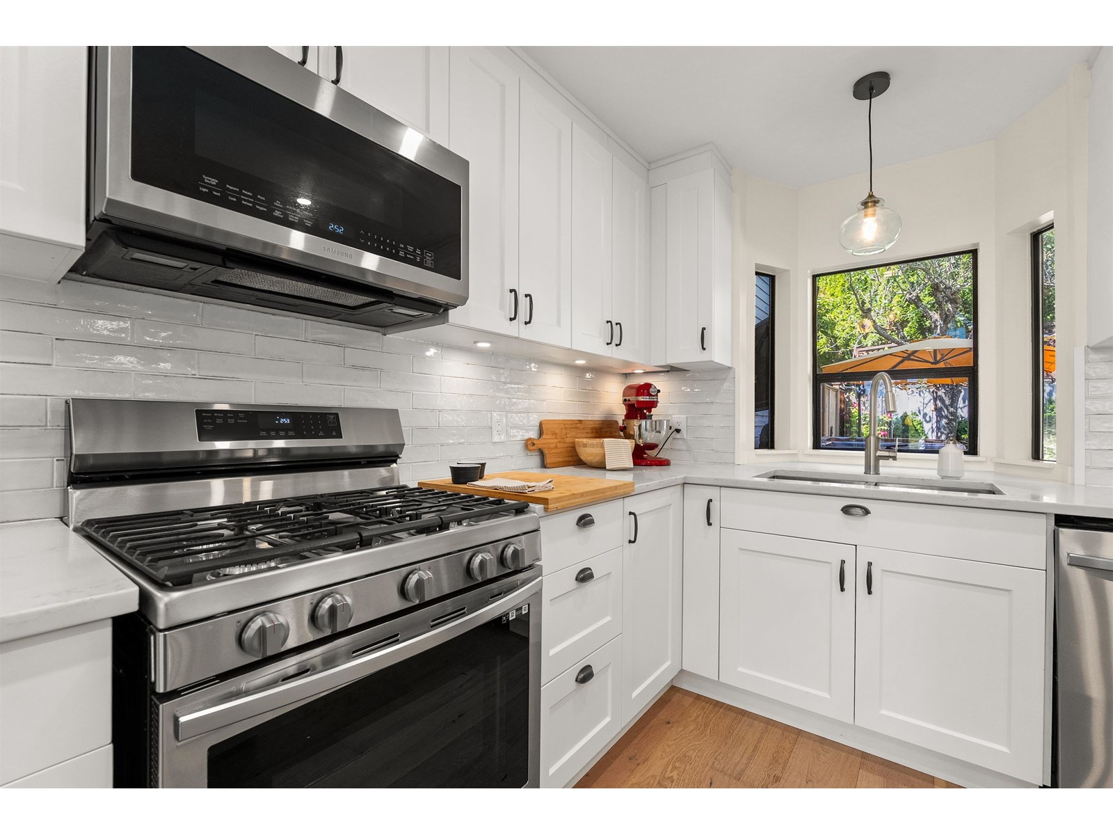 4 14985 Victoria Avenue, White Rock, British Columbia  V4B 1G2 - Photo 14 - R3012067