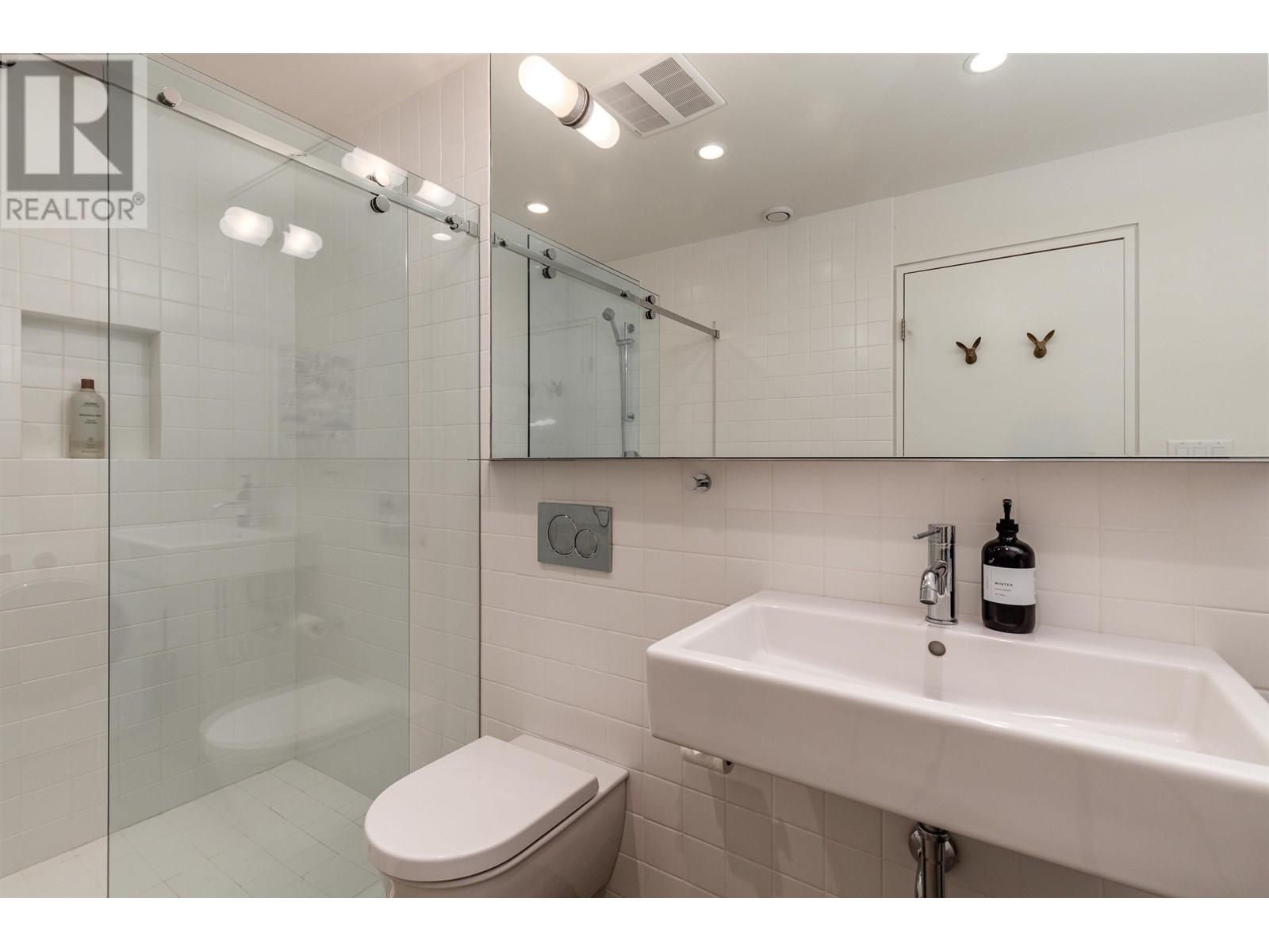9501 Emerald Drive, Whistler, British Columbia  V8E 0G5 - Photo 23 - R2979718