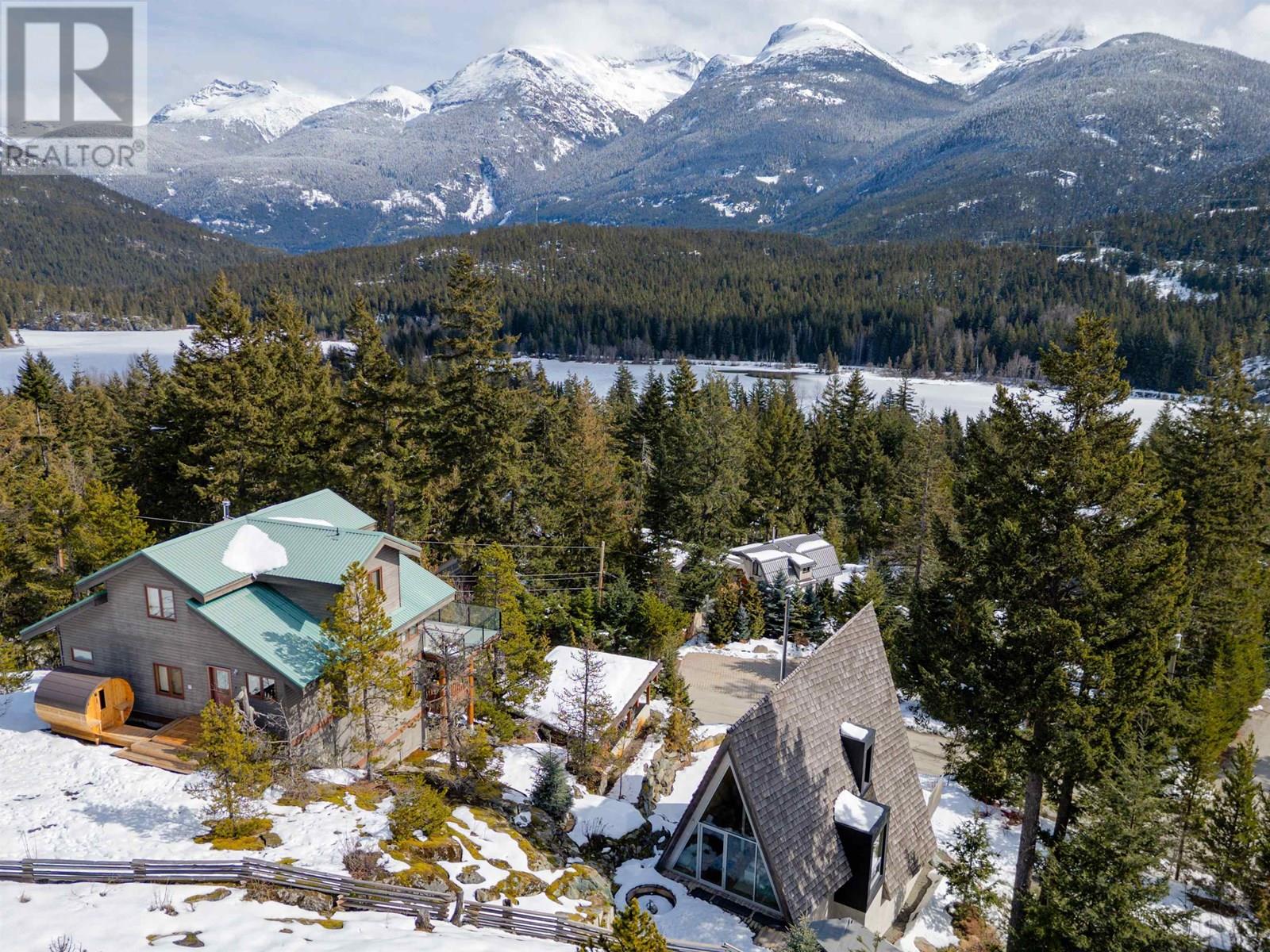 9501 Emerald Drive, Whistler, British Columbia  V8E 0G5 - Photo 28 - R2979718