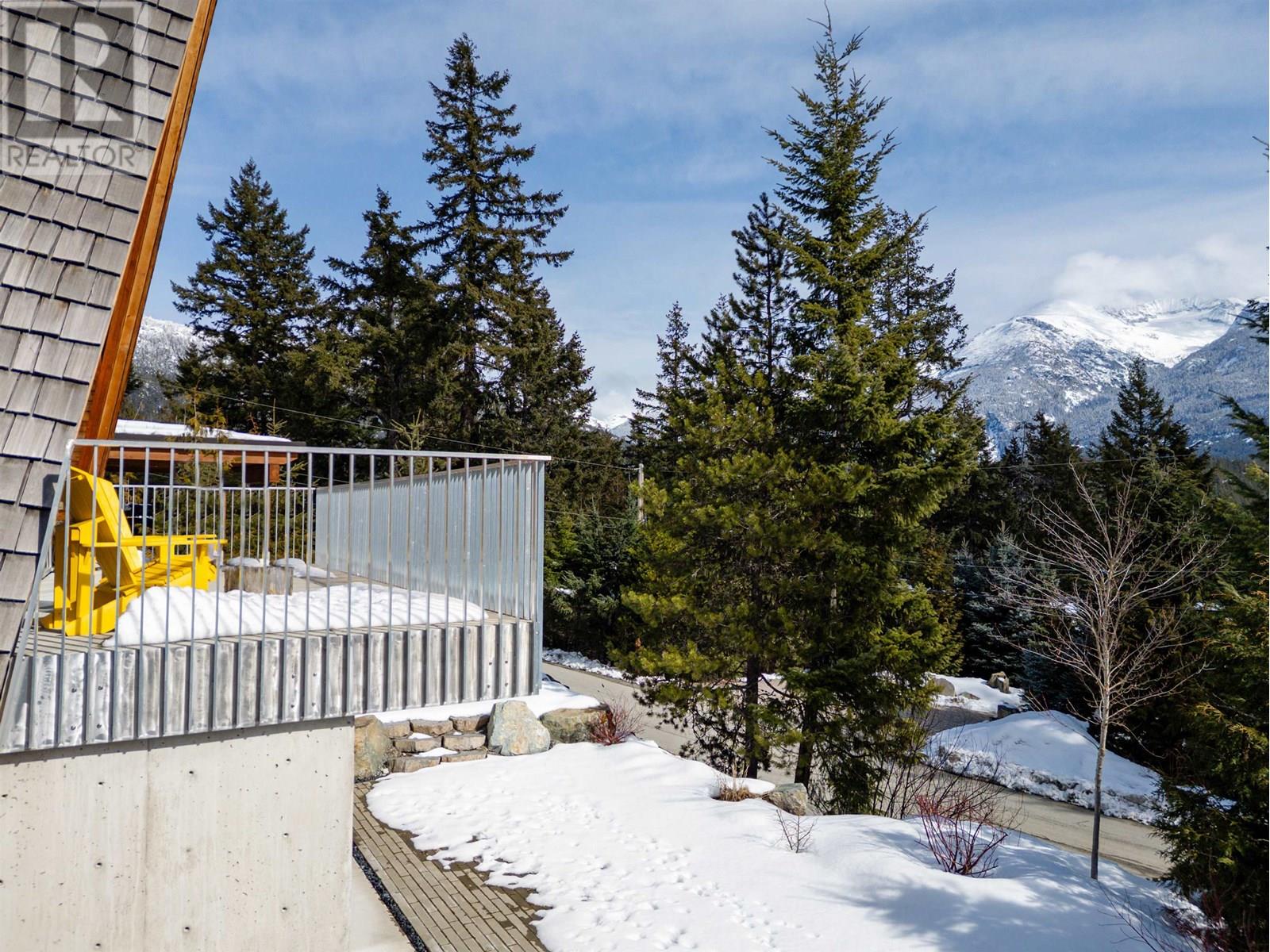 9501 Emerald Drive, Whistler, British Columbia  V8E 0G5 - Photo 5 - R2979718