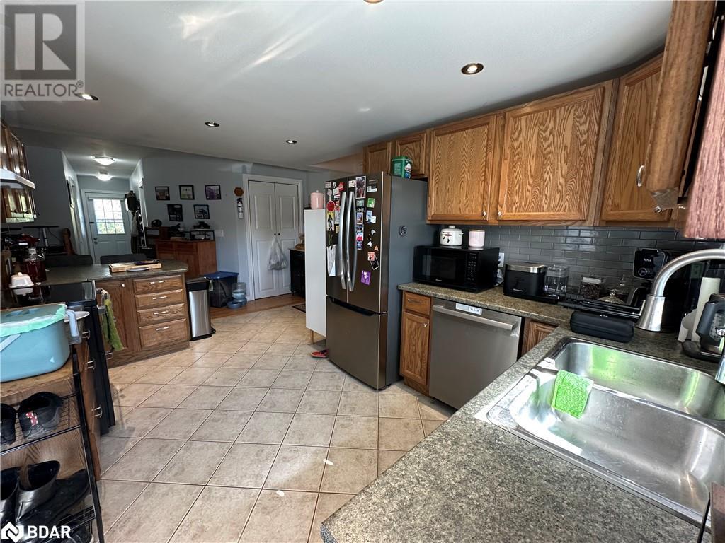 19 Pelham Street, Quinte West, Ontario  K8V 5A8 - Photo 21 - 40740882
