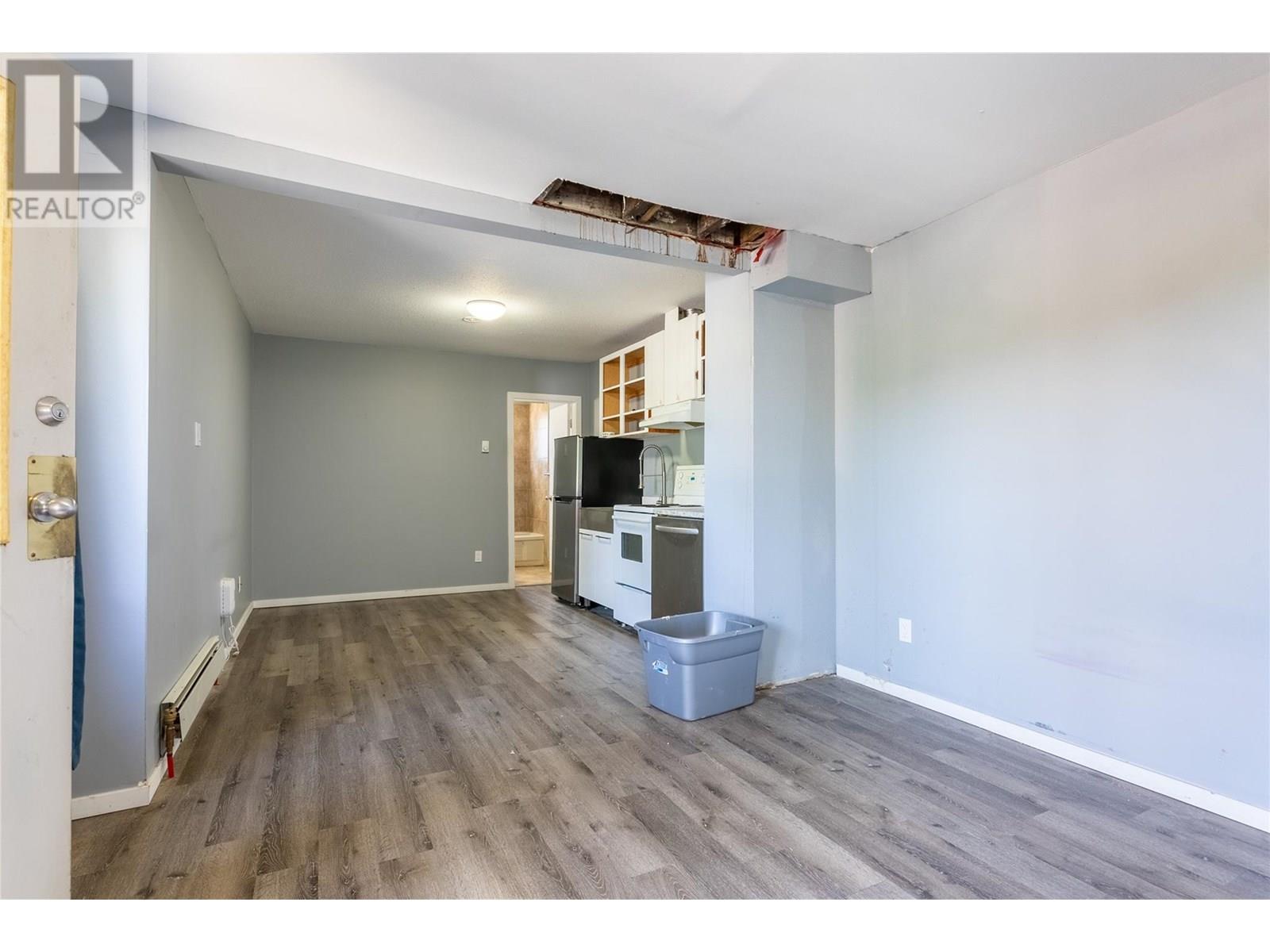 1801 Chapman Street, Merritt, British Columbia  V1K 1R6 - Photo 17 - 10351721