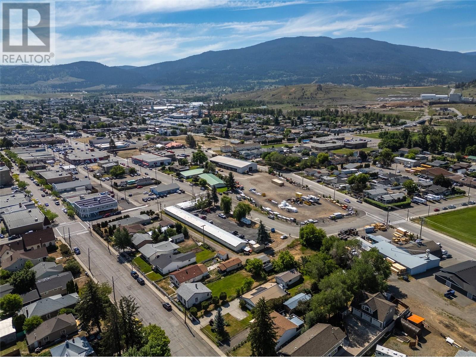 1801 Chapman Street, Merritt, British Columbia  V1K 1R6 - Photo 8 - 10351721