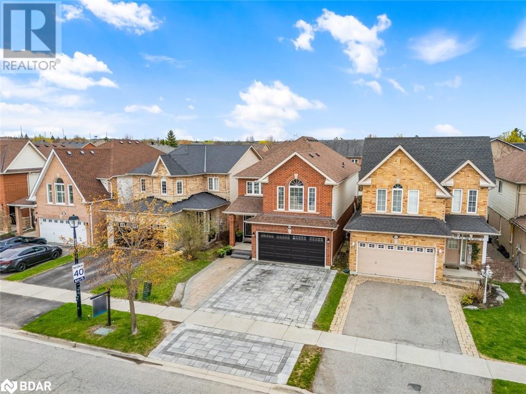 609 Mcbean Avenue, Newmarket, Ontario  L3X 2L5 - Photo 1 - 40726647