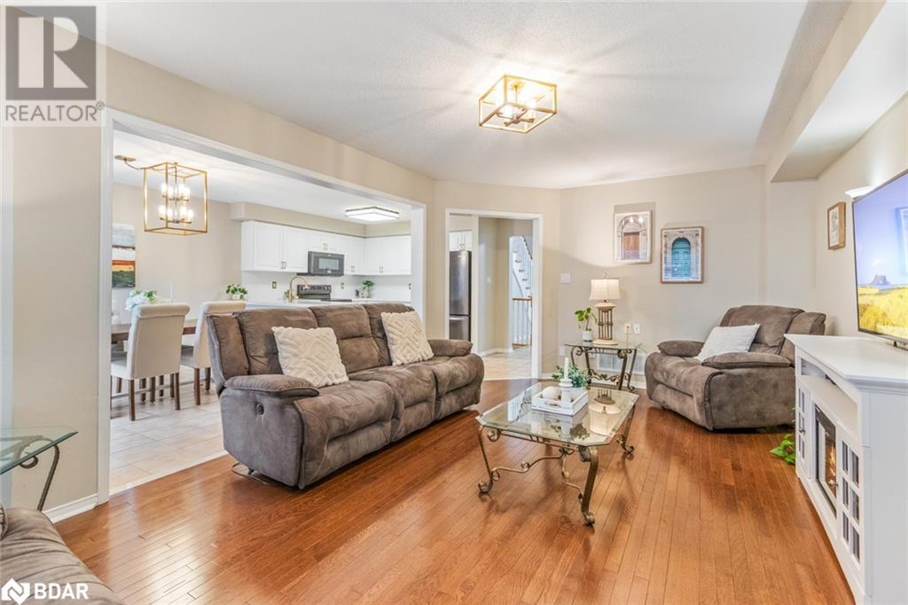 609 Mcbean Avenue, Newmarket, Ontario  L3X 2L5 - Photo 22 - 40726647