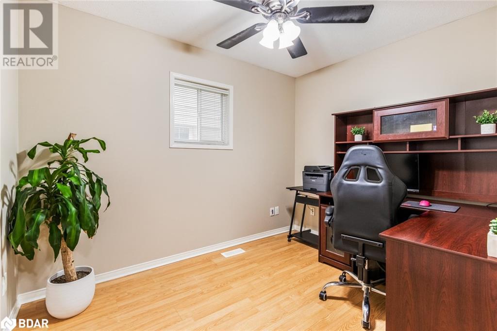 609 Mcbean Avenue, Newmarket, Ontario  L3X 2L5 - Photo 29 - 40726647
