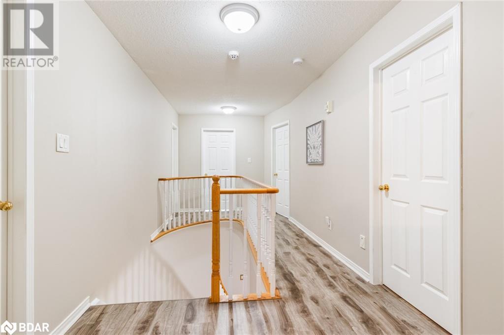 609 Mcbean Avenue, Newmarket, Ontario  L3X 2L5 - Photo 32 - 40726647