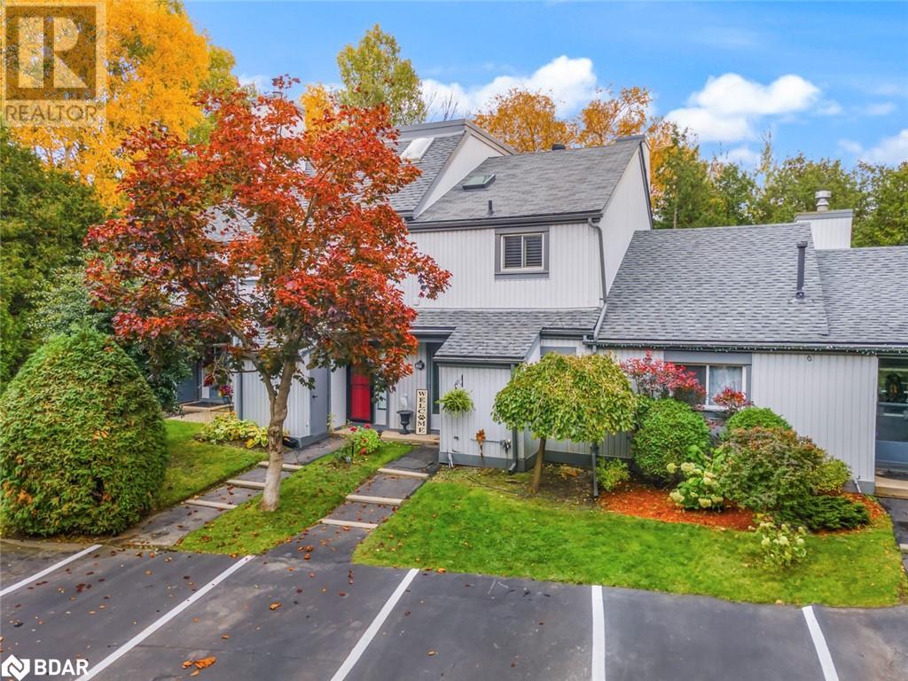 12 Dawson Drive Unit# 403, Collingwood, Ontario  L9Y 5B4 - Photo 1 - 40726579