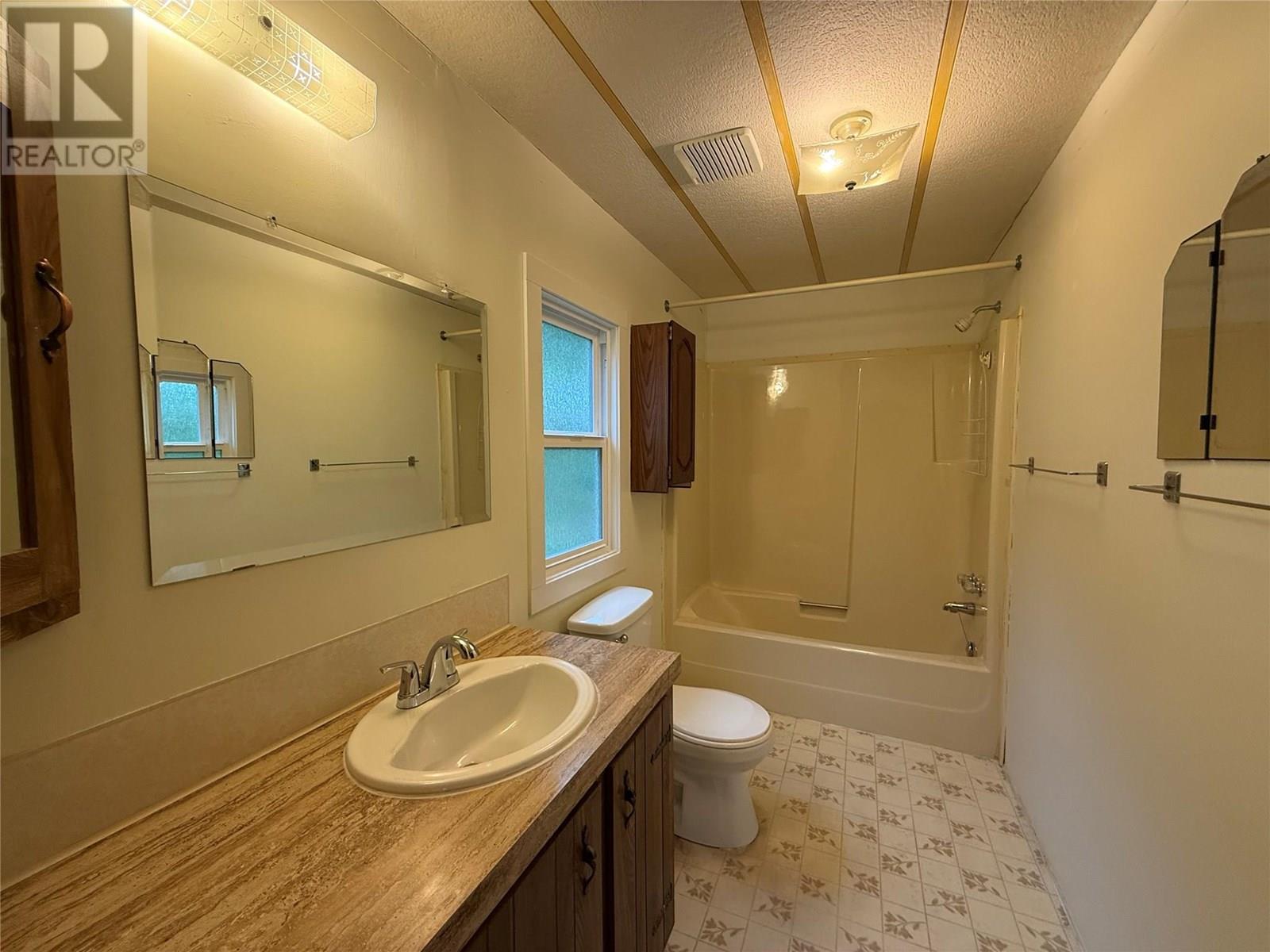 537 Begbie Road Unit# 17, Tappen, British Columbia  V0E 2X1 - Photo 24 - 10351950