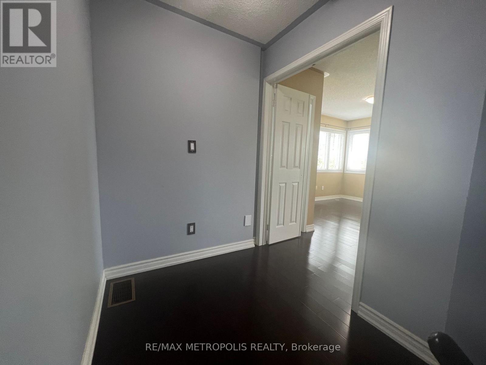 909 - 29 Rosebank Drive, Toronto, Ontario  M1B 5Y7 - Photo 23 - E12217567
