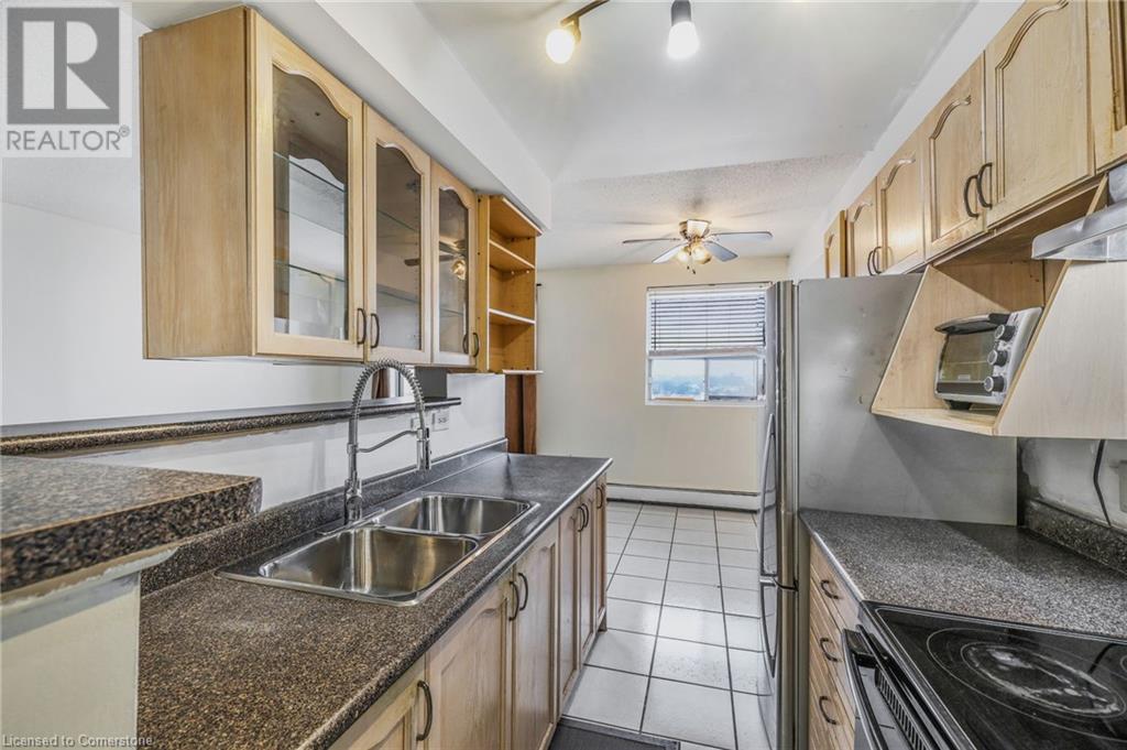 851 Queenston Road Unit# 802, Hamilton, Ontario  L8G 1B4 - Photo 13 - 40740885